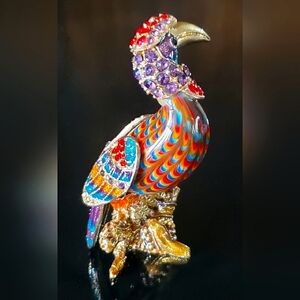 Fitz & Floyd Cleopatra Bird Guild Collection Figurine Swarovski Crystals